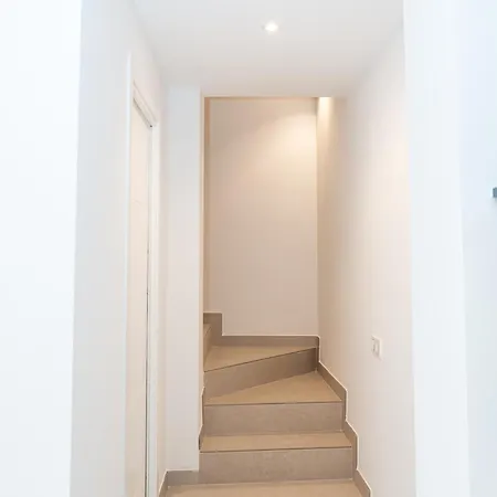 Molino Y Garaje ロンダ